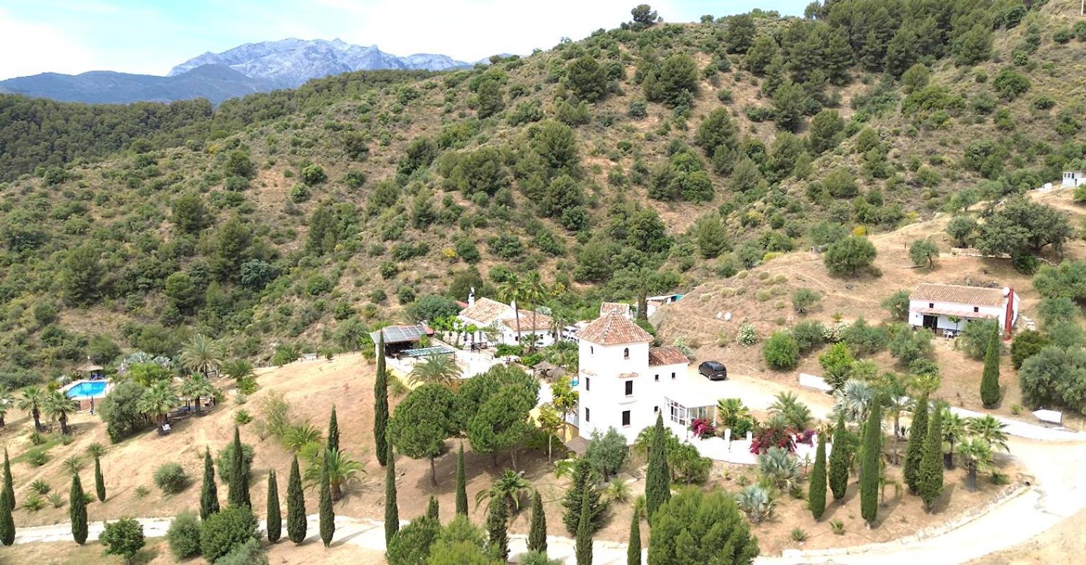 Rural Cottage, With Pool & Optional Private 6 Guests Jacuzzi โตล็อกซ์ ภายนอก รูปภาพ