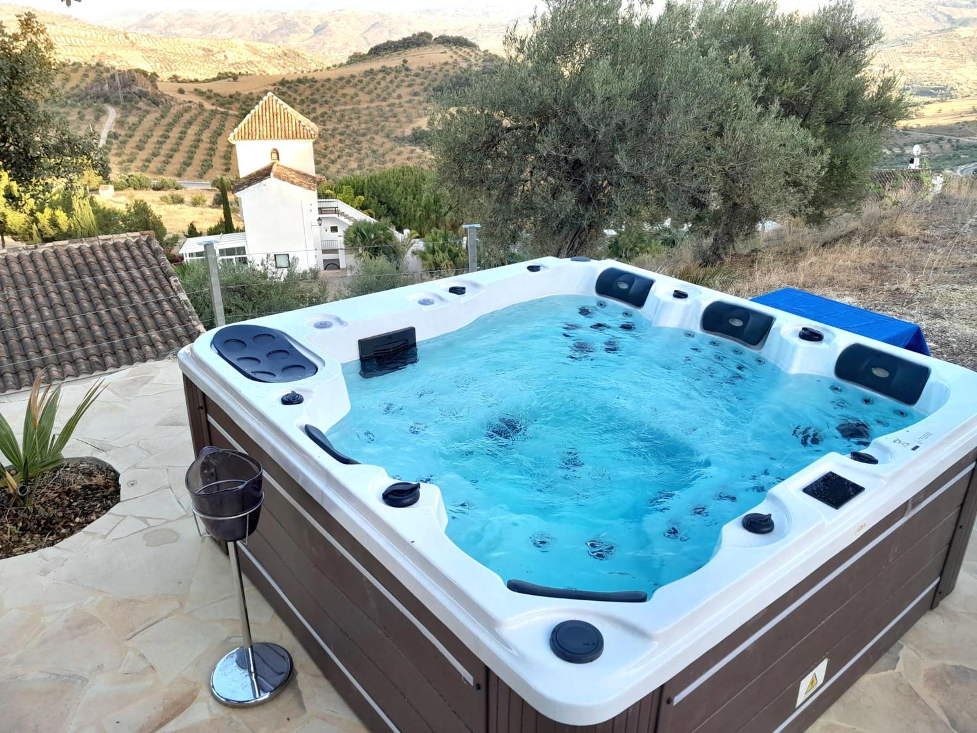 Rural Cottage, With Pool & Optional Private 6 Guests Jacuzzi โตล็อกซ์ ภายนอก รูปภาพ