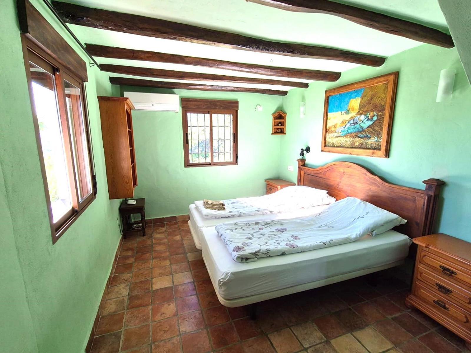 Rural Cottage, With Pool & Optional Private 6 Guests Jacuzzi โตล็อกซ์ ภายนอก รูปภาพ